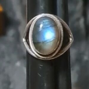 Oval blue Labradorite sterling silver ring
